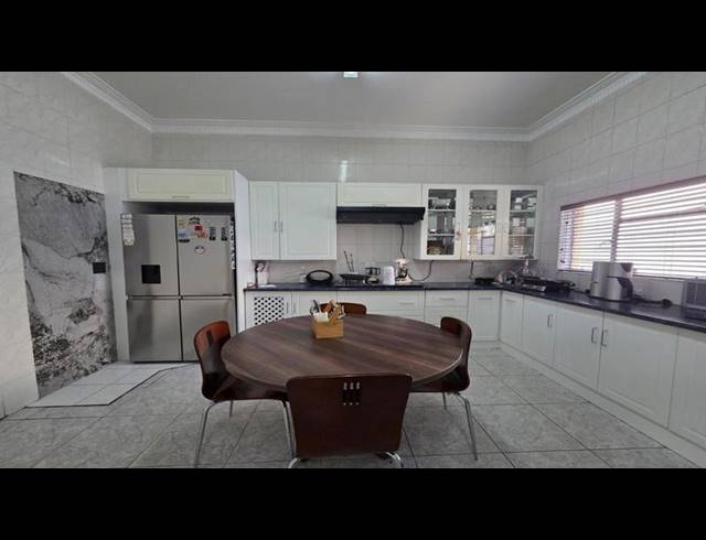 3 BEDROOM HOUSE FOR SALE IN LAUDIUM
